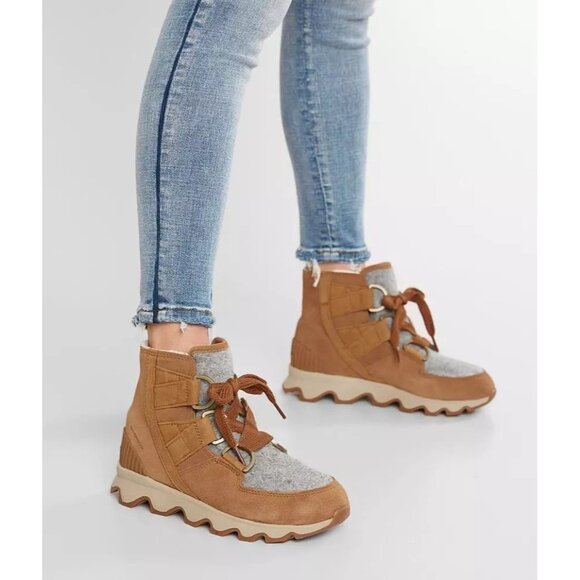 Sorel Womens Kinetic Leather Ankle Boots Fur Lining Rubber Size 5 Brown Suede - Picture 2 of 13